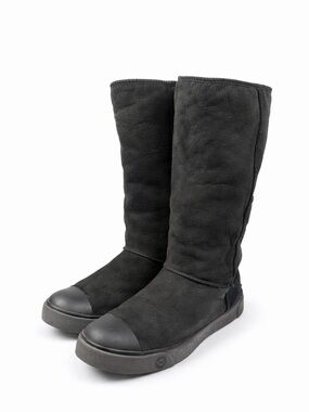UGG Black Tall Cap Toe Boots Women's 9.5 Shearling Winter